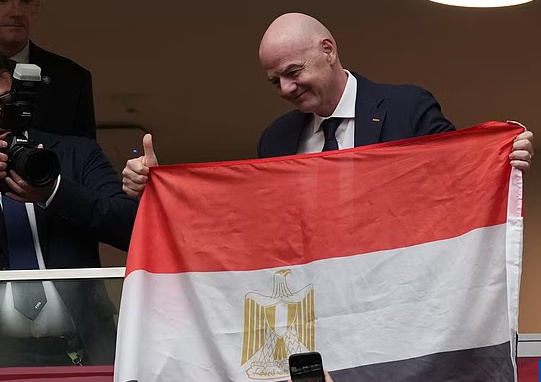 FIFA的丛林法则:VAR双标、红牌特赦与票房剧本 FIFA的丛林法则:VAR双标、红牌特赦与票房剧本