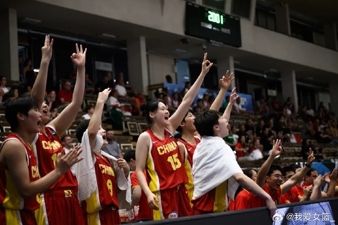 中国U17女篮世界杯首战80-51墨西哥 李沅珊24分孙晗昀两双
