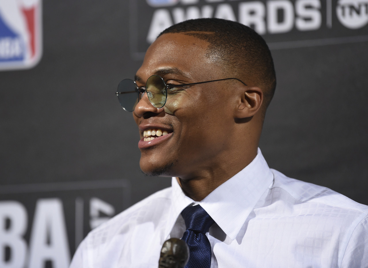 威少宣布退役 结束18年NBA生涯